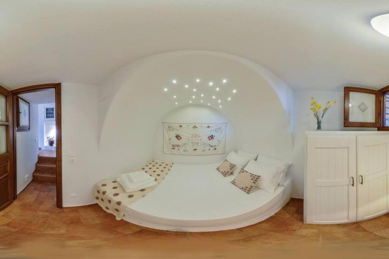 Traditional Inn Pirethron Aperathos Bagian luar foto